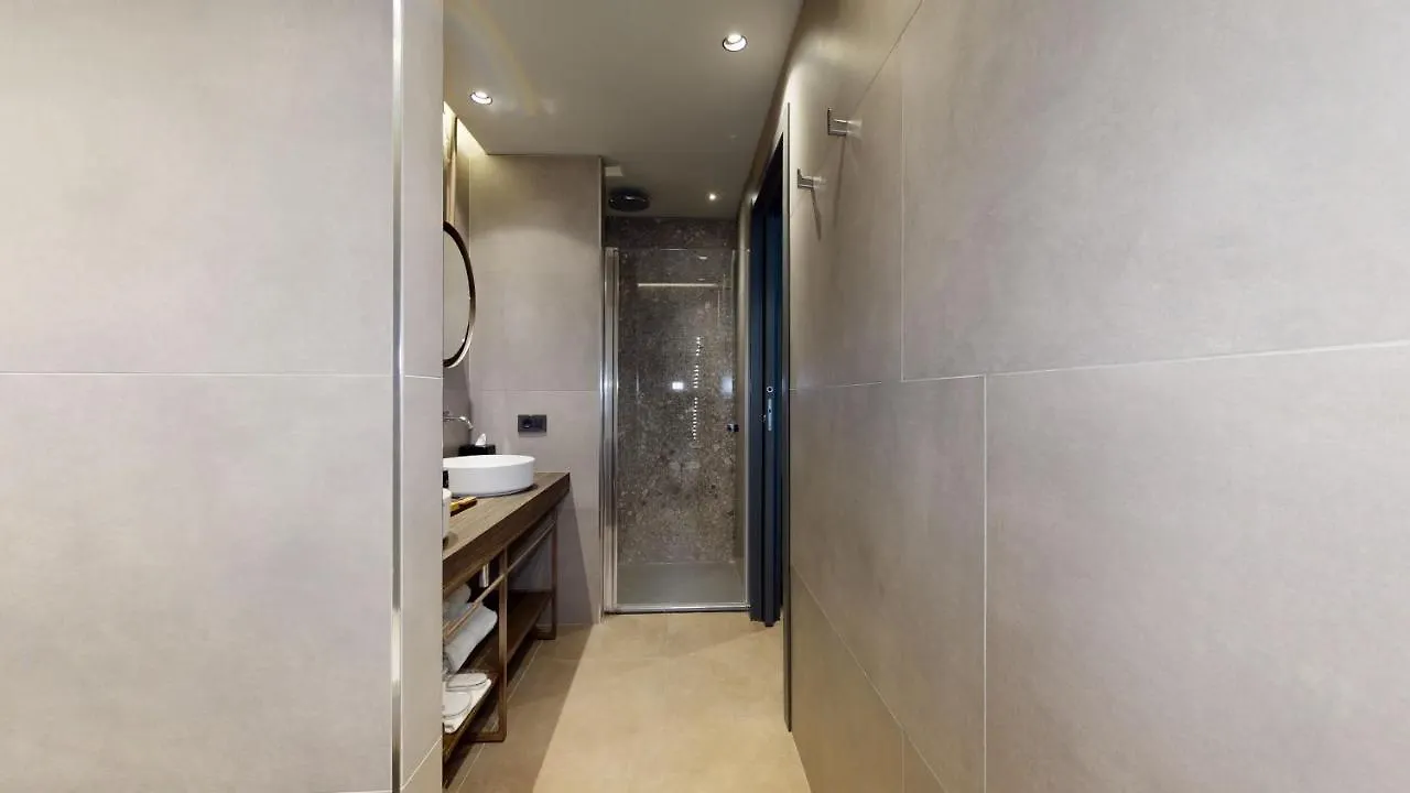 Galleria The Smart Boutique Aparthotel By Ospitami Milan 4*,