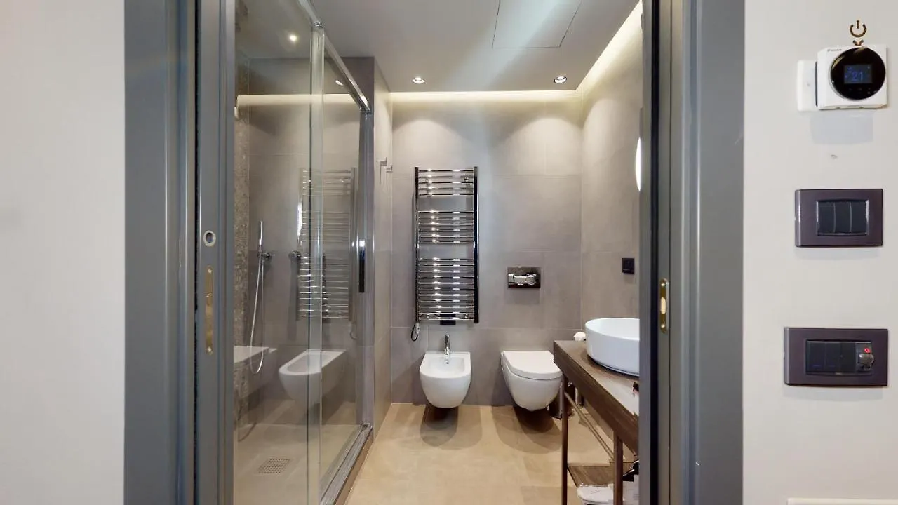 Galleria The Smart Boutique Aparthotel By Ospitami Milan 4*,